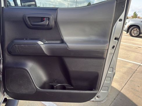 Used 2021 Toyota Tacoma SR w/ SR Convenience Package RWD image 36
