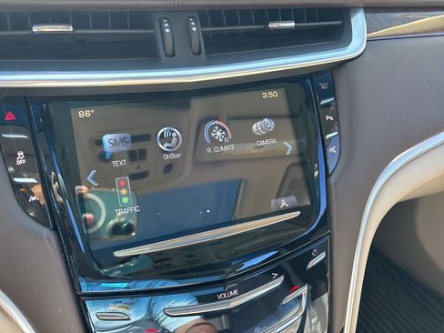 Used 2016 Cadillac XTS Premium image 21