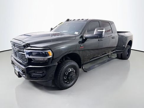 Used 2024 RAM 3500 Laramie w/ Night Edition AWD/4WD image 3