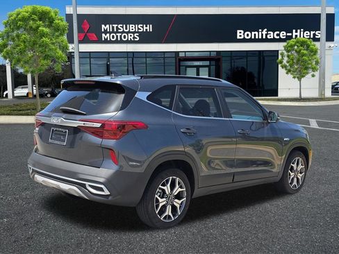 Used 2022 Kia Seltos EX AWD/4WD image 4