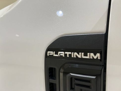 New 2025 Ford F250 Platinum AWD/4WD image 32