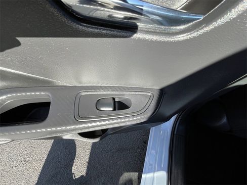 Used 2024 Nissan Versa SR w/ Trunk Package image 27