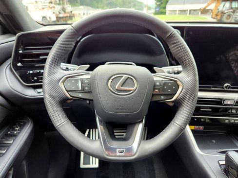 Used 2024 Lexus TX 500h AWD image 20