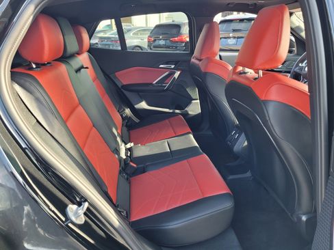 Certified 2025 BMW X2 xDrive28i image 16