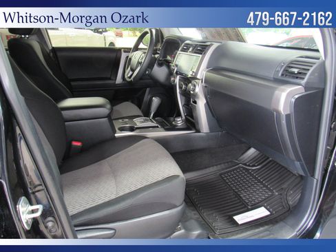 Used 2023 Toyota 4Runner SR5 AWD/4WD image 30