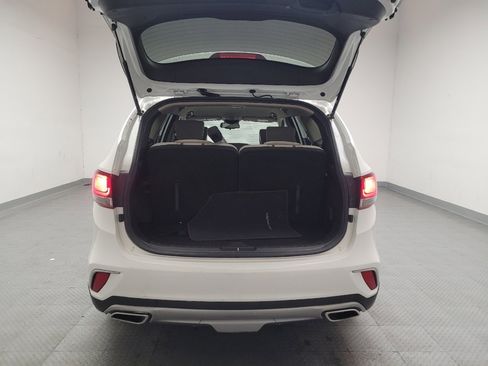 Used 2017 Hyundai Santa Fe SE image 29