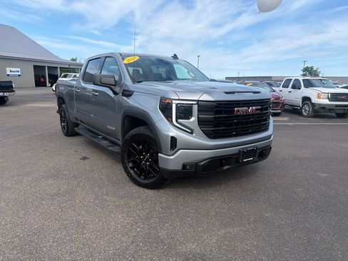 Used 2023 GMC Sierra 1500 Elevation w/ X31 Off-Road Package AWD/4WD image 1