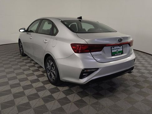 Used 2021 Kia Forte LXS FWD image 14