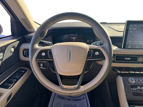 Used 2022 Lincoln Aviator Reserve image 14