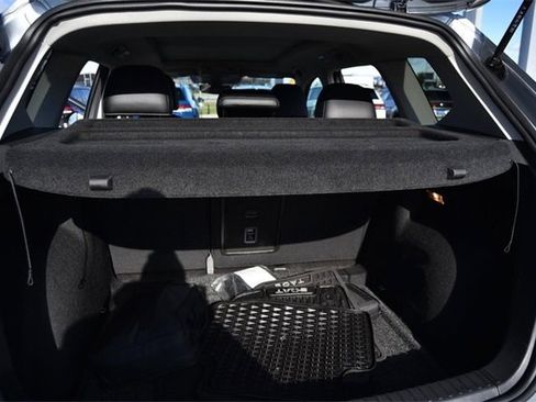 Certified 2023 Volkswagen Taos SE w/ Panoramic Sunroof Package image 24