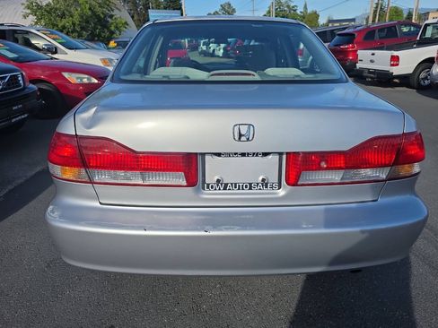 Used 2001 Honda Accord LX image 4