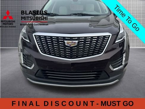 Used 2020 Cadillac XT5 Premium Luxury w/ LPO, Floor Liner Package AWD/4WD image 6