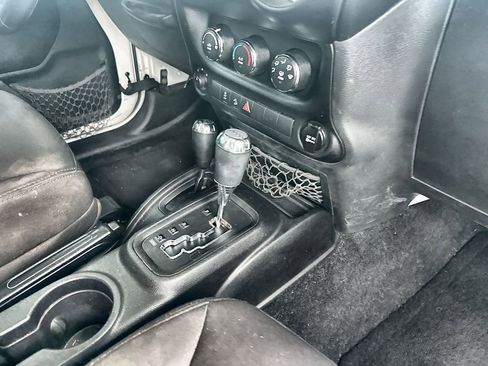 Used 2013 Jeep Wrangler Sport image 11