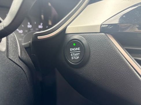 Used 2020 Ford Escape SEL image 19