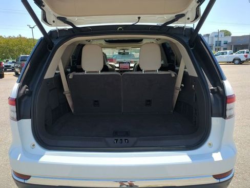 Used 2021 Lincoln Aviator Reserve w/ Equipment Group 202A AWD/4WD image 33