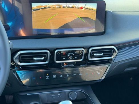 New 2026 Nissan Sentra SR image 18