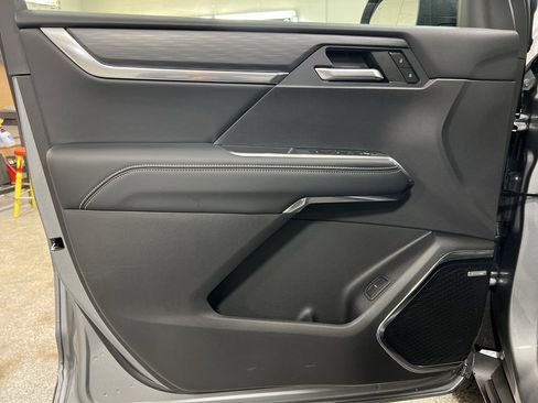 New 2026 GMC Acadia Elevation w/ Super Cruise Package image 38