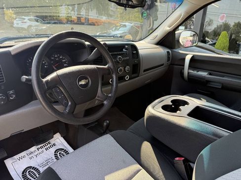Used 2009 Chevrolet Silverado 1500 LS AWD/4WD image 15