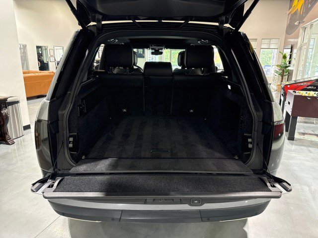 Used 2020 Land Rover Range Rover HSE AWD/4WD image 10