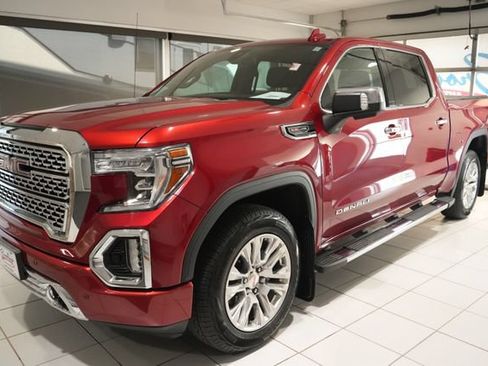 Used 2022 GMC Sierra 1500 Denali w/ Driver Alert Package II AWD/4WD image 5