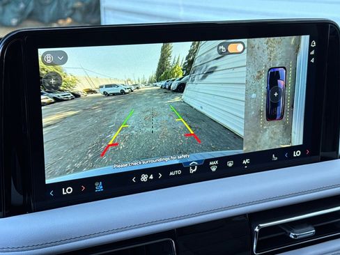 New 2026 Lincoln Aviator Reserve AWD/4WD image 17