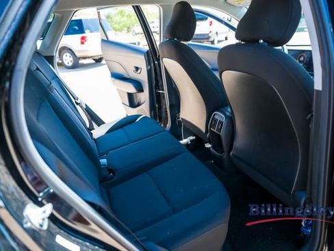 Used 2025 Hyundai Kona SEL FWD image 14