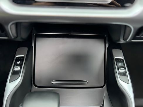 Used 2022 Kia Sorento EX w/ Panoramic Sunroof Package image 22