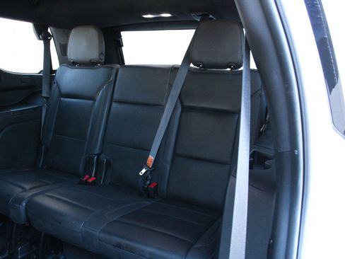 Used 2023 Chevrolet Tahoe High Country AWD/4WD image 43