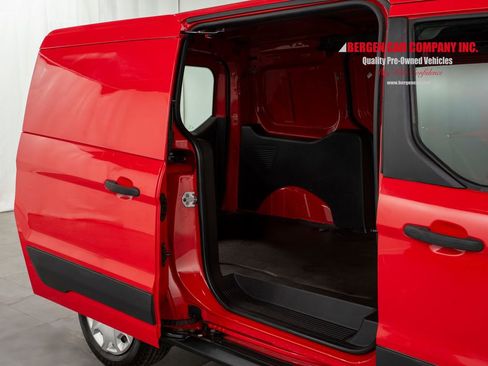 Used 2015 Ford Transit Connect XL image 17