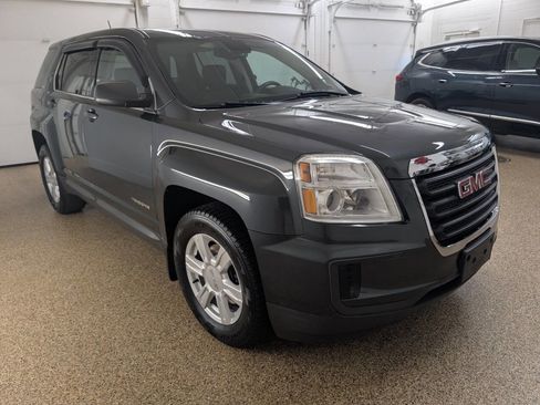 Used 2017 GMC Terrain SLE AWD/4WD image 5