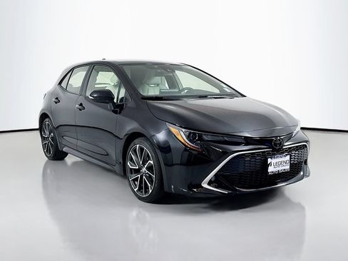 Used 2022 Toyota Corolla XSE FWD image 3