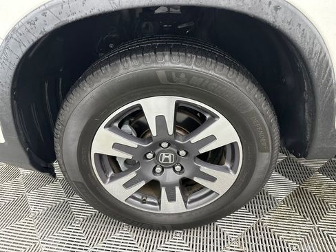 Used 2019 Honda Ridgeline RTL-E image 13