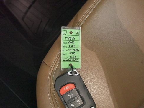 Used 2021 Jeep Wrangler Unlimited Sahara 4xe w/ Cold Weather Group image 32