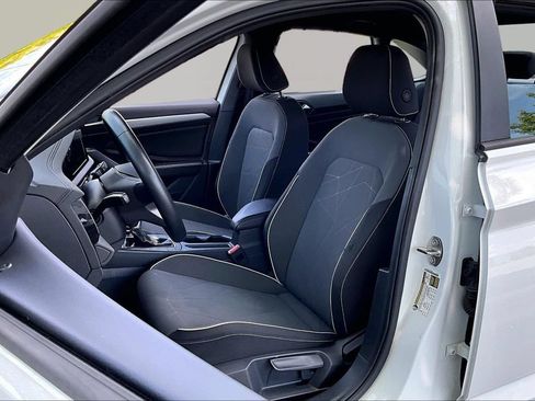 Used 2025 Volkswagen Jetta Sport FWD image 15