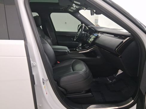 Used 2023 Land Rover Range Rover Sport SE Dynamic image 35