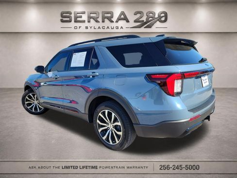 Used 2025 Ford Explorer ST-Line AWD/4WD image 7