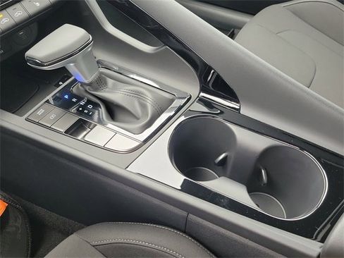 New 2026 Hyundai Elantra SEL Sport Premium image 14