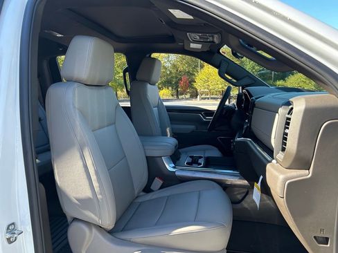 New 2026 Chevrolet Silverado 3500 LTZ w/ LTZ Premium Package image 52