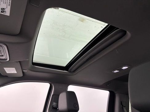 New 2026 GMC Sierra 1500 Elevation w/ Elevation Premium Package image 5