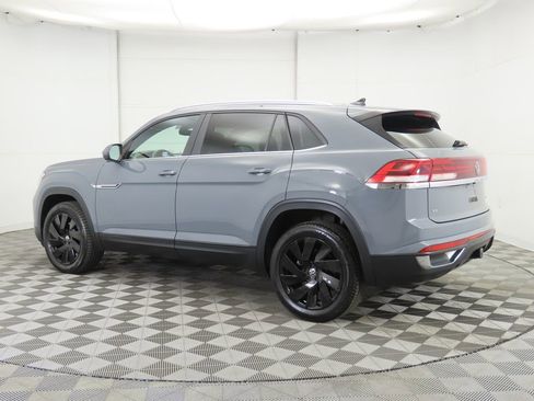 Certified 2024 Volkswagen Atlas Cross Sport SE image 7