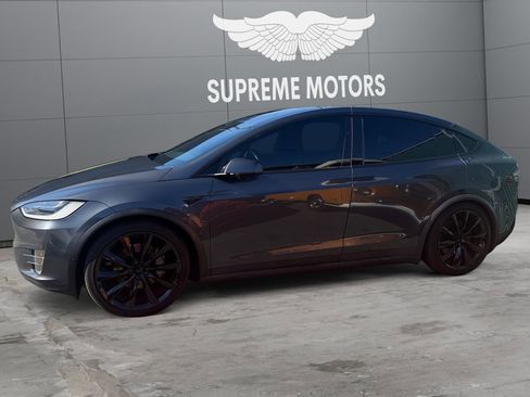 Used 2018 Tesla Model X 75D AWD/4WD image 5