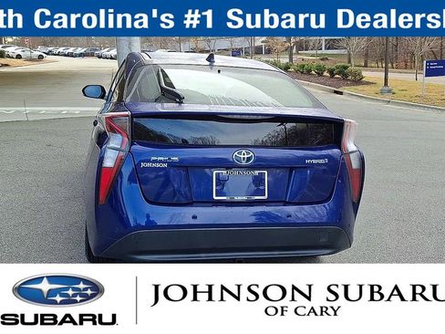 Used 2018 Toyota Prius Two image 8