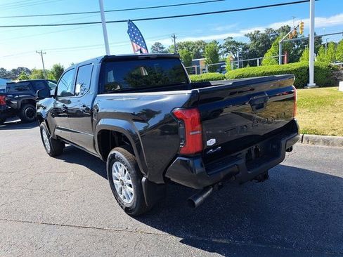 New 2026 Toyota Tacoma SR5 AWD/4WD image 8