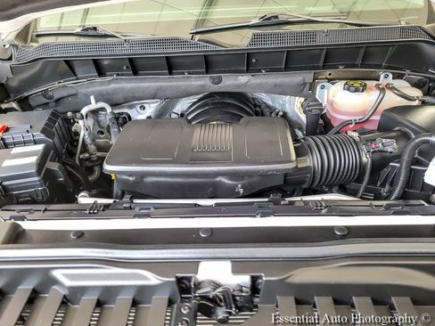Used 2024 Chevrolet Silverado 1500 RST AWD/4WD image 27