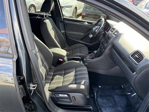 Used 2014 Volkswagen GTI Wolfsburg Edition image 9