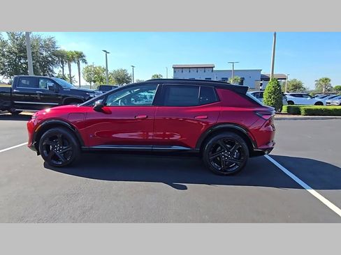 New 2026 Chevrolet Equinox EV RS image 19