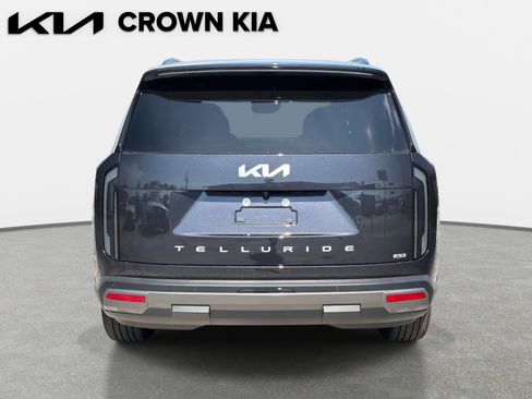 New 2027 Kia Telluride S image 6