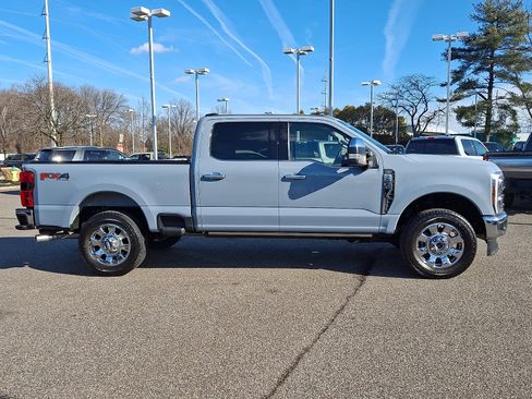 Used 2024 Ford F250 Lariat w/ Lariat Ultimate Package image 12
