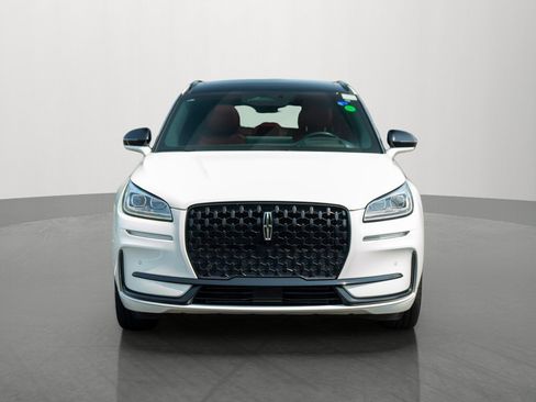Used 2023 Lincoln Corsair Reserve w/ Equipment Group 202A AWD/4WD image 2