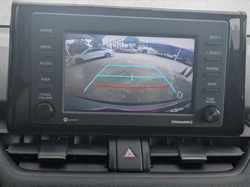 Used 2022 Toyota RAV4 XLE FWD image 14